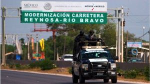La frontera chica se localiza entre Reynosa y Nuevo Laredo, en Tamaulipas.